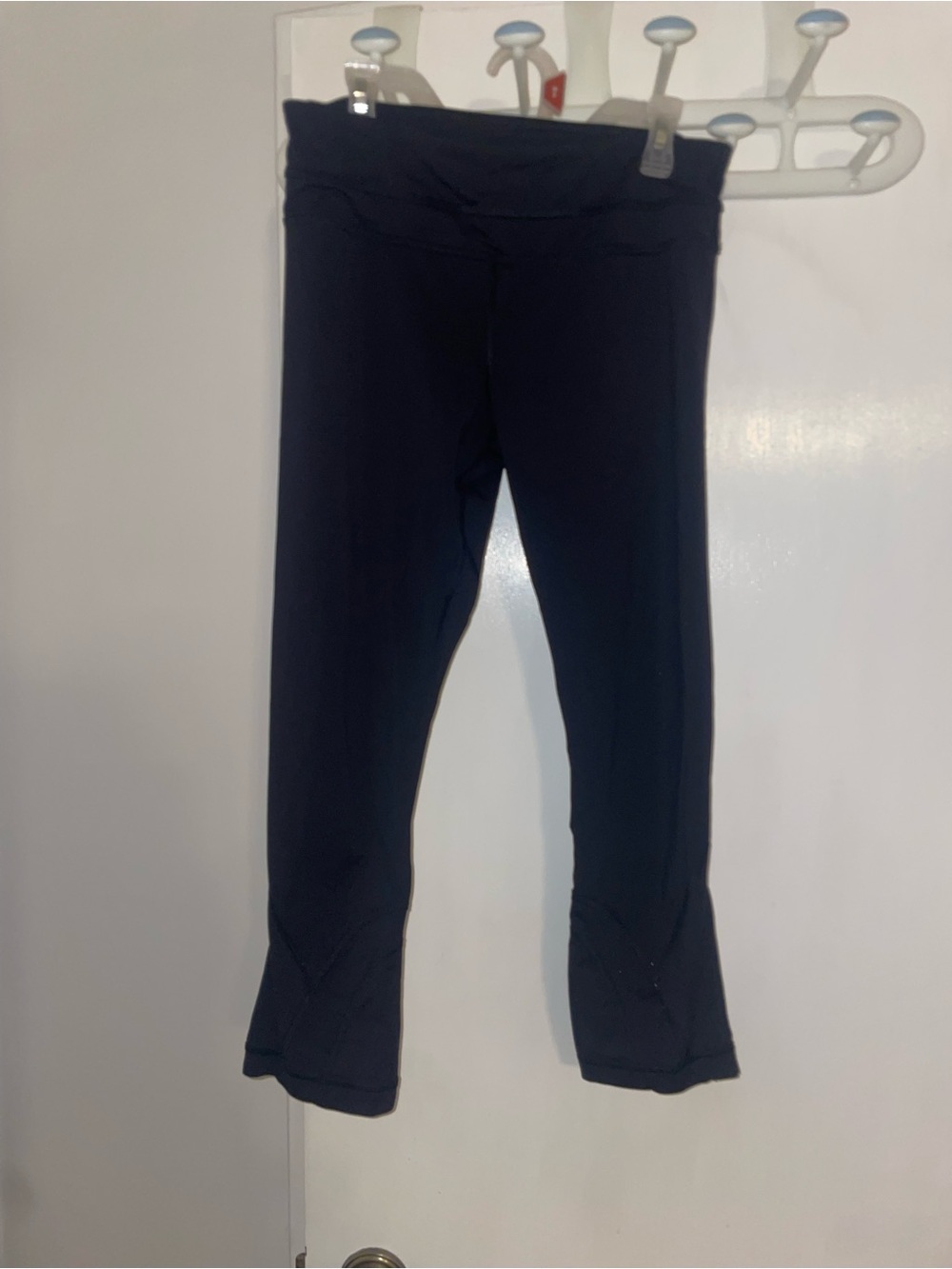 LuluLemon 3/4 women’s black leggings